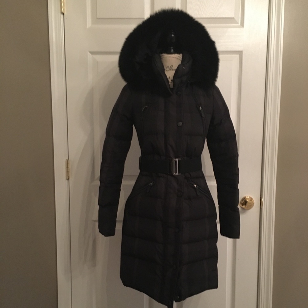 ‼️🔥Stunning Burberry plaid puffer - Picture 2 of 11